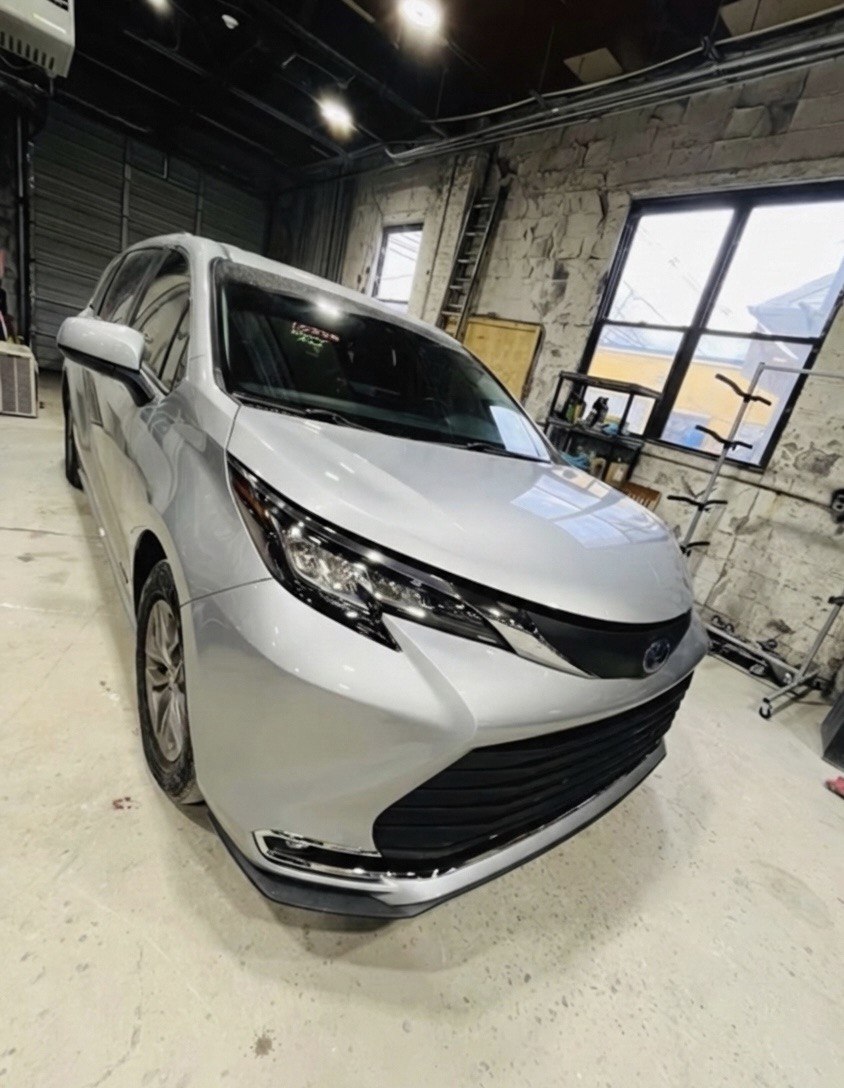 After — Toyota Sienna — Front-End Collision Repair